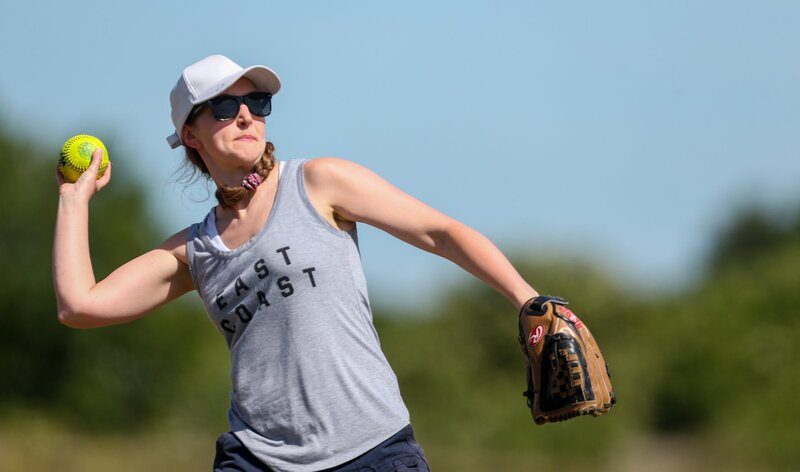 Fielder throwing